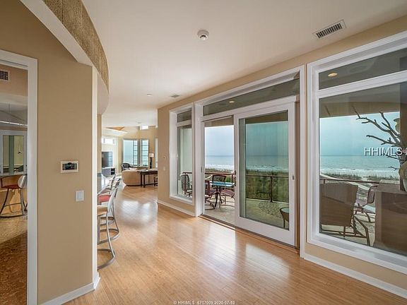 5th image of 21 Sweet Bay Ln