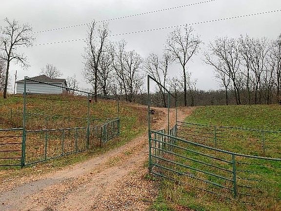 5th image of 52555 County Road 586