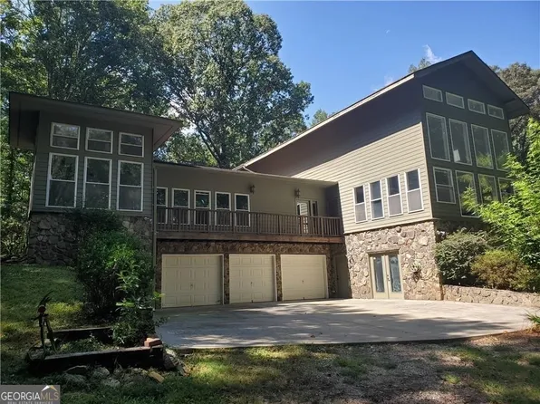 641 Brook Hills Dr, Covington, GA 30014