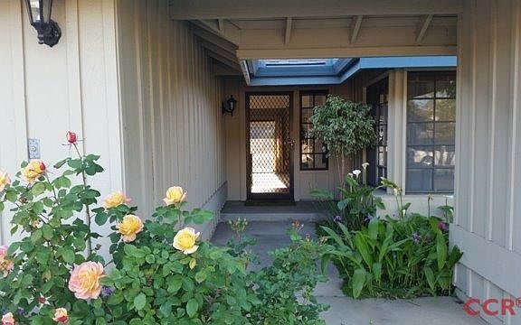 2nd image of 1887 Olive Dr