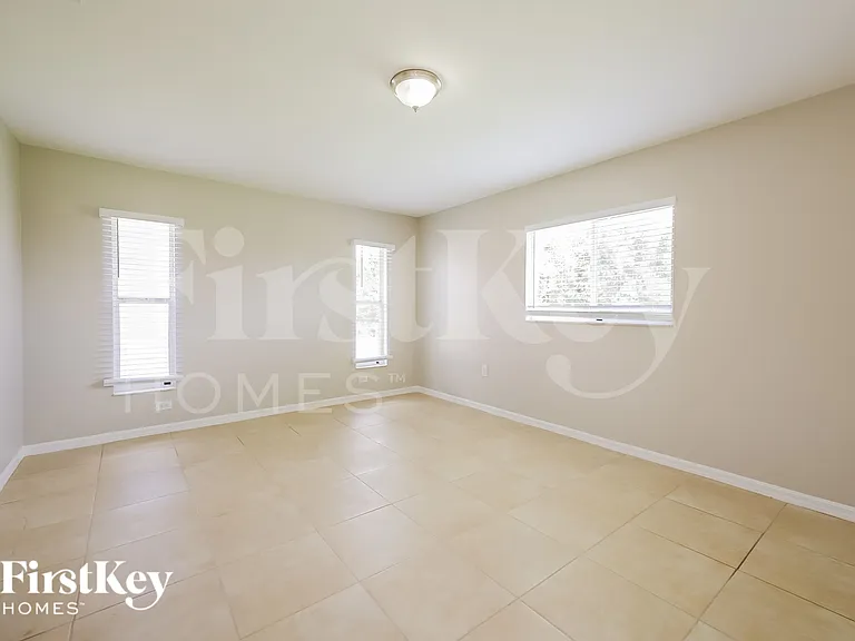 1004 Alabama Rd S — Photo 12