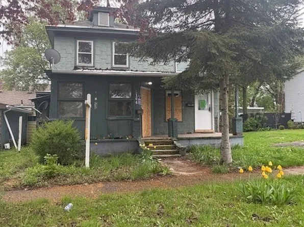 140 & 142 E 10th St, Oswego, NY 13126