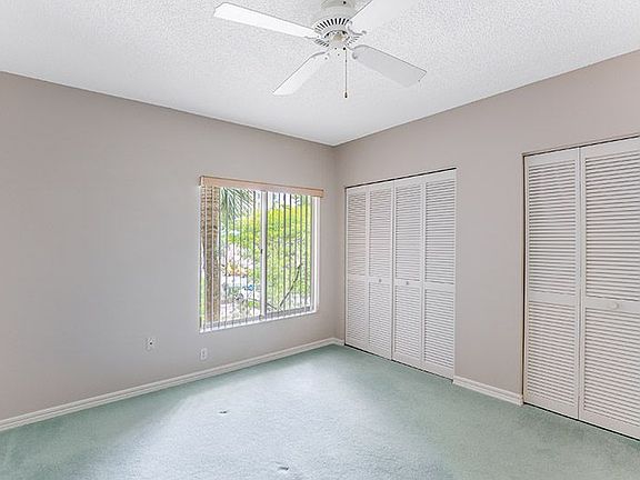 5th image of 5813 Glencove Dr APT 1105