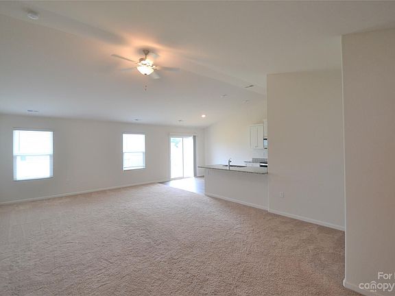 3rd image of 145 Kenyon Dr