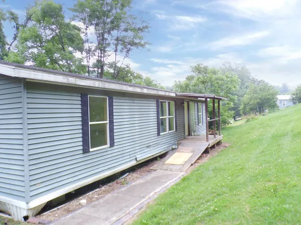 547 Frederick St, Nelsonville, OH 45764