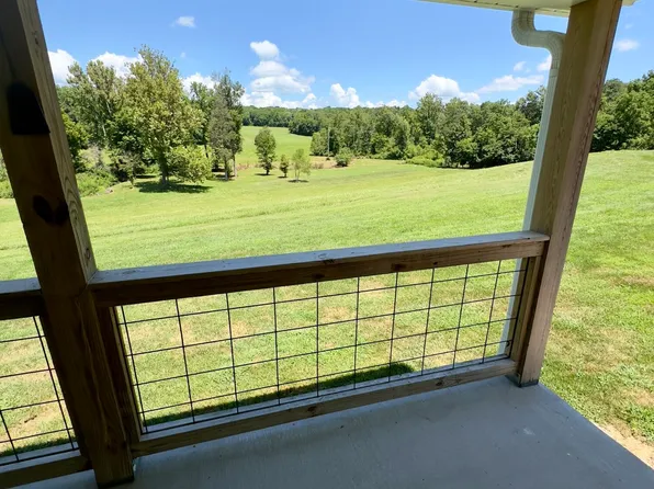 7120 N Highway 127 #B, Albany, KY 42602