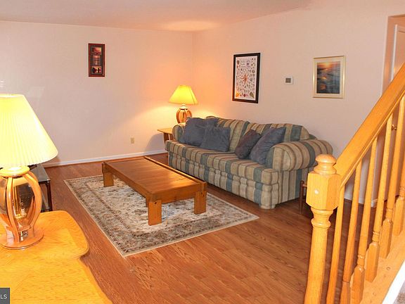 2nd image of 9926 Matti Hill Ct