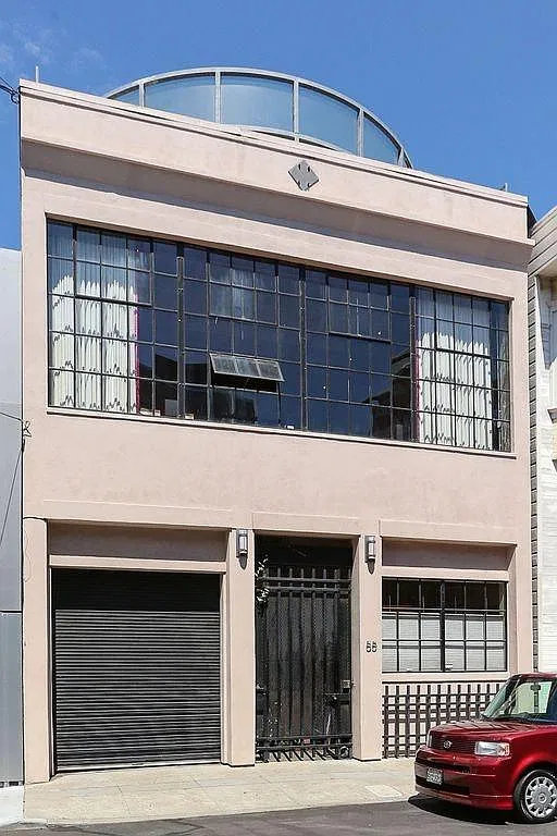 1 bed, 2802 sqft, $15,500 — Photo 2
