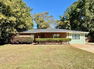 211 Locklear Ave, Longview, TX 75605