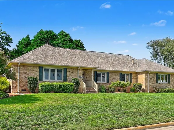 1804 Templeton Ln, Virginia Beach, VA 23454