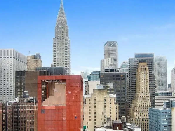 303 E 43rd St APT 25C, New York, NY 10017