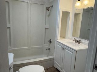 708 Chestnut St #3, Springfield, MA 01107