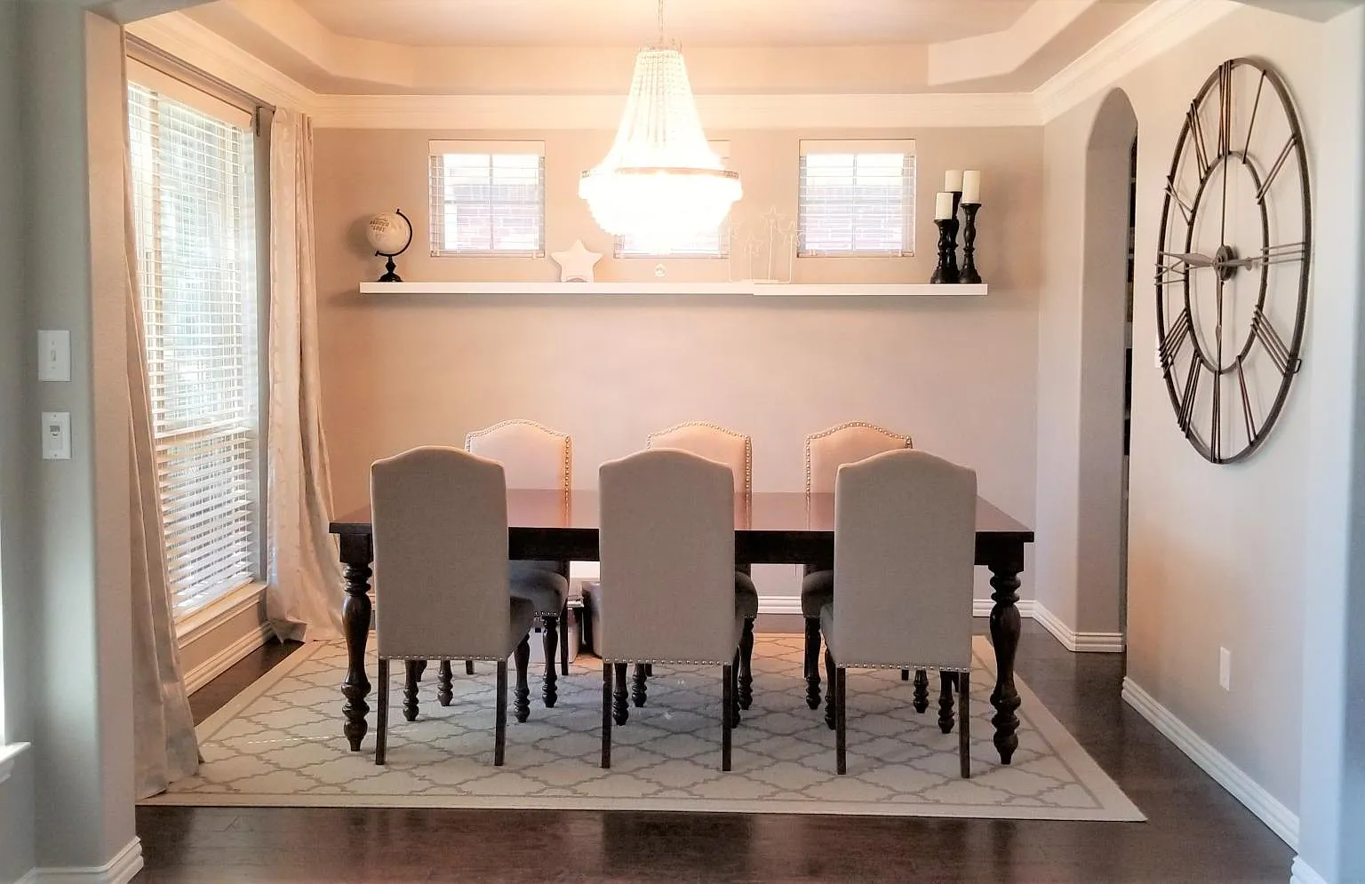 4 bed, 3.5 bath, 3198 sqft, $3,400 — Photo 2