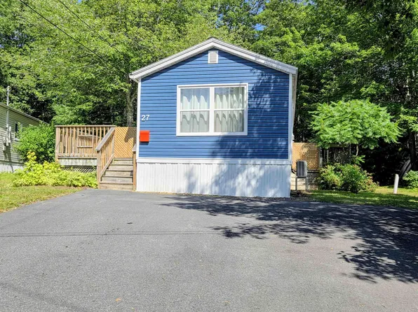 27 Spring Cres, Bridgewater, NS B4V 3G3