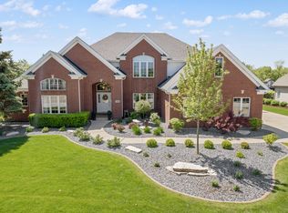 10665 Yankee Ridge Dr, Frankfort, IL 60423