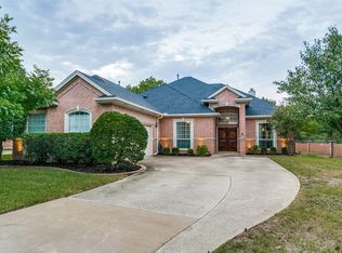 2669 Flameleaf Dr, Grapevine, TX 76051