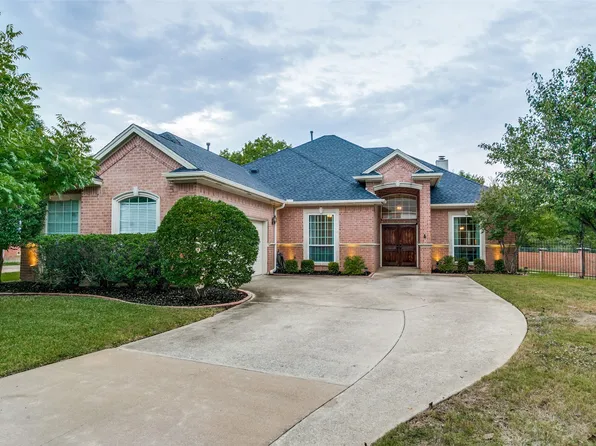 2669 Flameleaf Dr, Grapevine, TX 76051