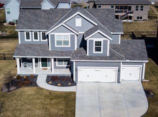 18522 W 194th Ter, Spring Hill, KS 64083