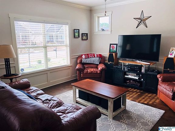 4th image of 6004 Barringer Ct