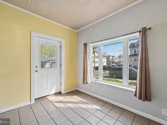 2nd image of 7403 Miller Ave
