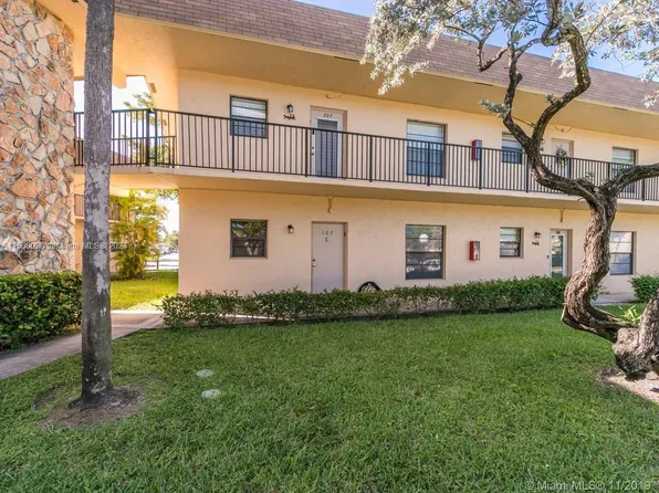 (undisclosed Address), Hollywood, FL 33024