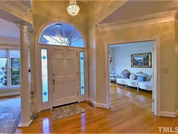 2nd image of 4321 Myers Park Dr