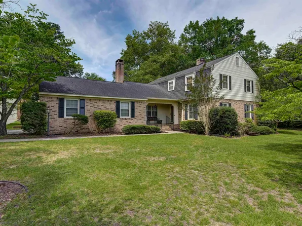 2203 Cornwallis Ave, Camden, SC 29020