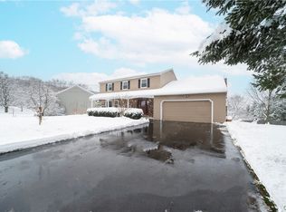 105 Richard Rd, Syracuse, NY 13215