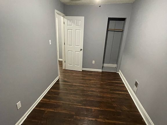 3rd image of 1737 Wilkens Ave