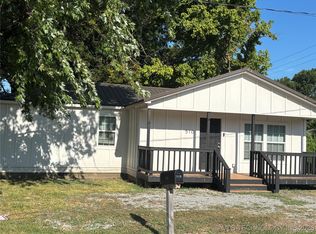 510 S Coo Y Yah St, Pryor, OK 74361