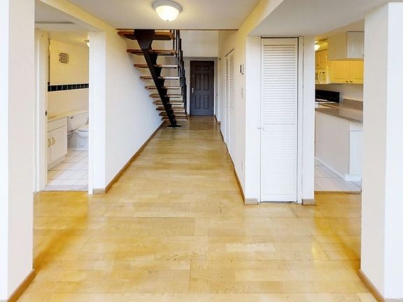 4th image of 371 Madison St APT 206