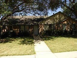 1st image of 1425 Lincoln Dr