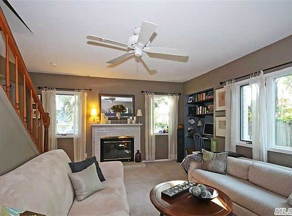 3rd image of 86 Ellis Ave