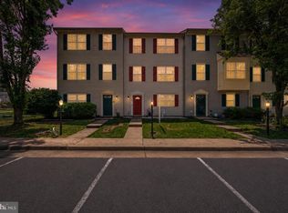 603 Kensington Dr, Fredericksburg, VA 22405