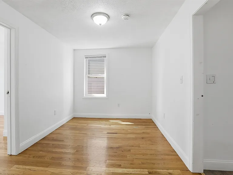 176 Ferry St #3L — Photo 18