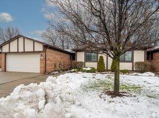 25569 Joanne Smith Dr, Warren, MI