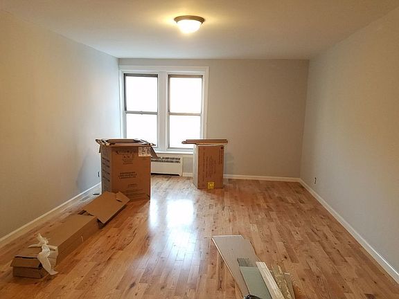 2nd image of 176 Clarkson Ave APT 4G