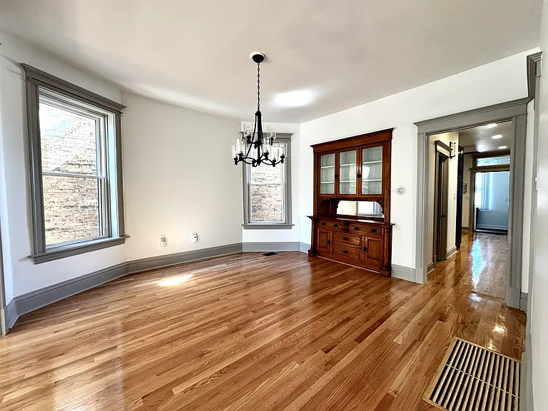 2424 N Mozart St #1 — Photo 9