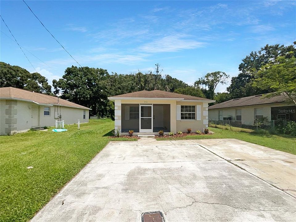 1st image of 216 S EASTSIDE DRIVE