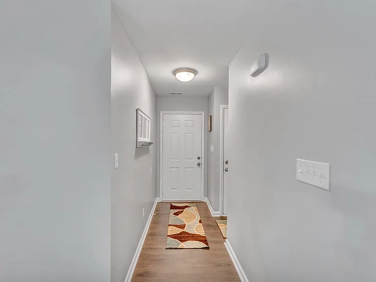 1801 Balfour Downs Cir — Photo 19