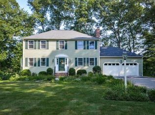 127 Robin Hill Rd, Holliston, MA 01746