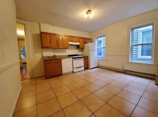 7 Fulkerson St #3, Cambridge, MA 02141