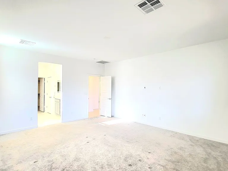 5991 E Trevano Ave — Photo 33