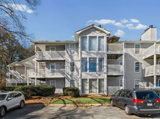 907 Augusta Dr SE, Marietta, GA 30067