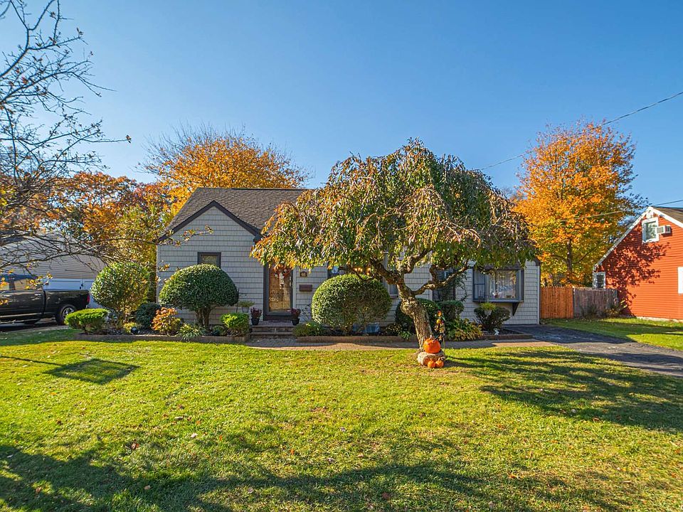 66 Gladstone Avenue, West Islip, NY 11795 Zillow