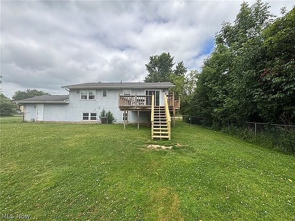 5th image of 1866 Annalane Dr