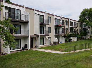 Briar Oaks Apartments, Saint Paul, MN 55124