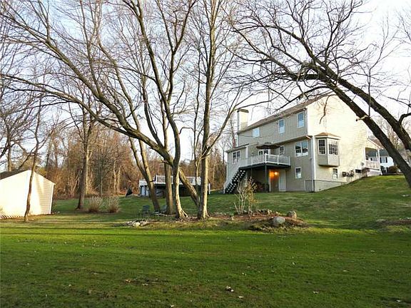 4th image of 16 Kathleen Ct