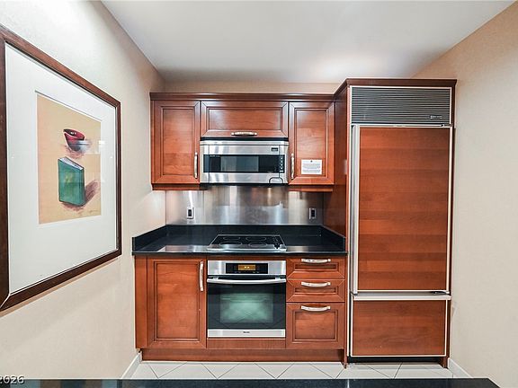 5th image of 145 E Harmon Ave Unit 302