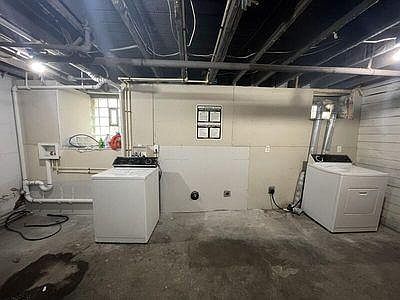 3rd image of 2704 16th Ave S APT 2